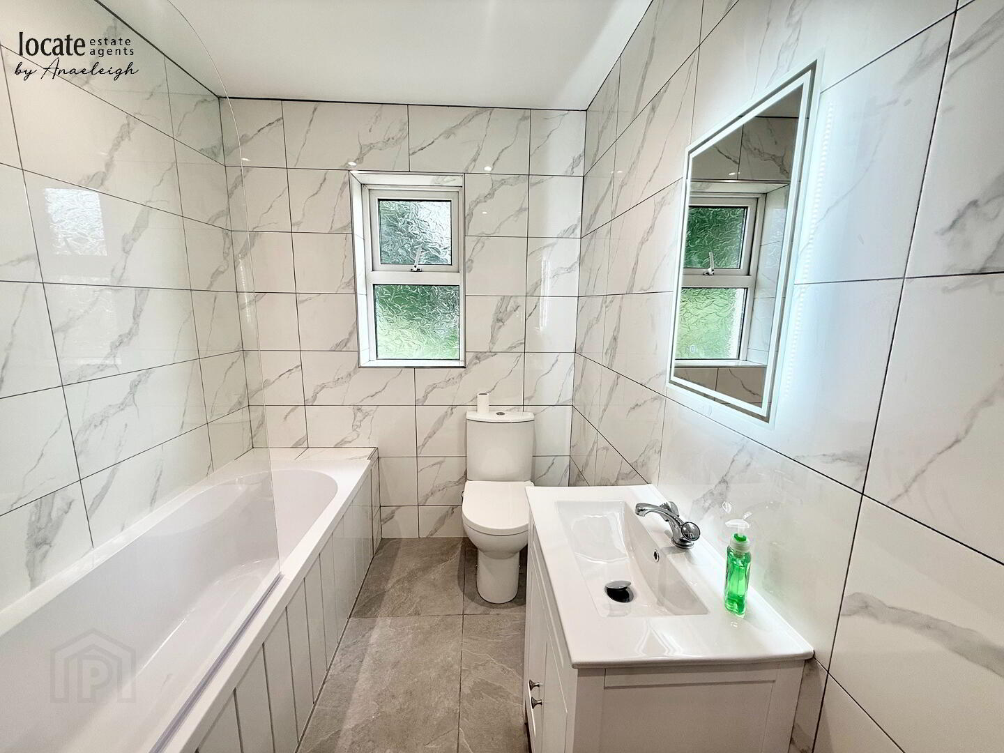 12 Dervock Street 14 of 17