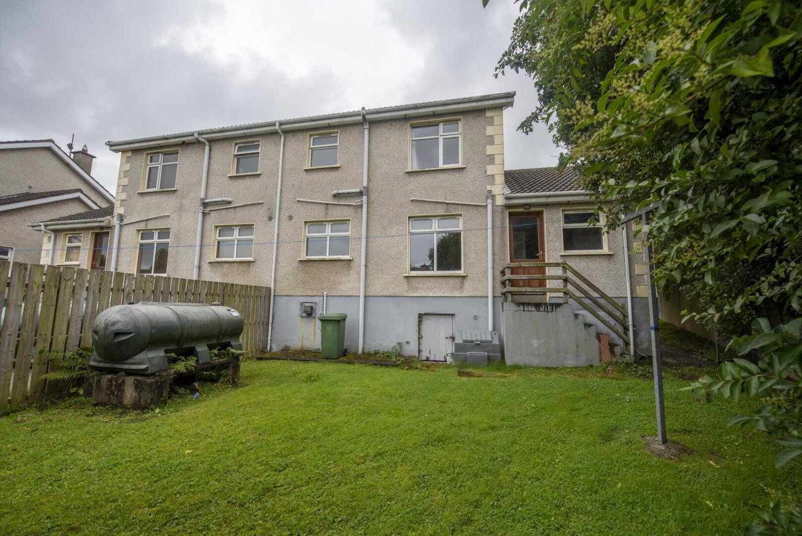 1 Beechwood Park 16 of 17