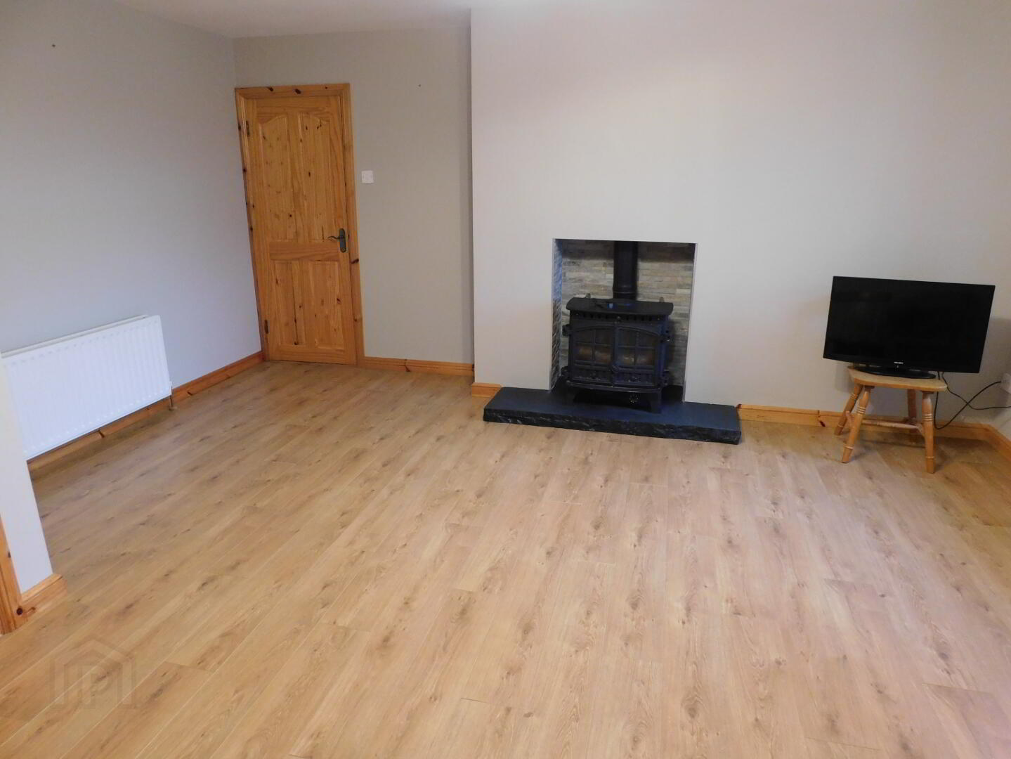 80 Brackey Road 3 of 8