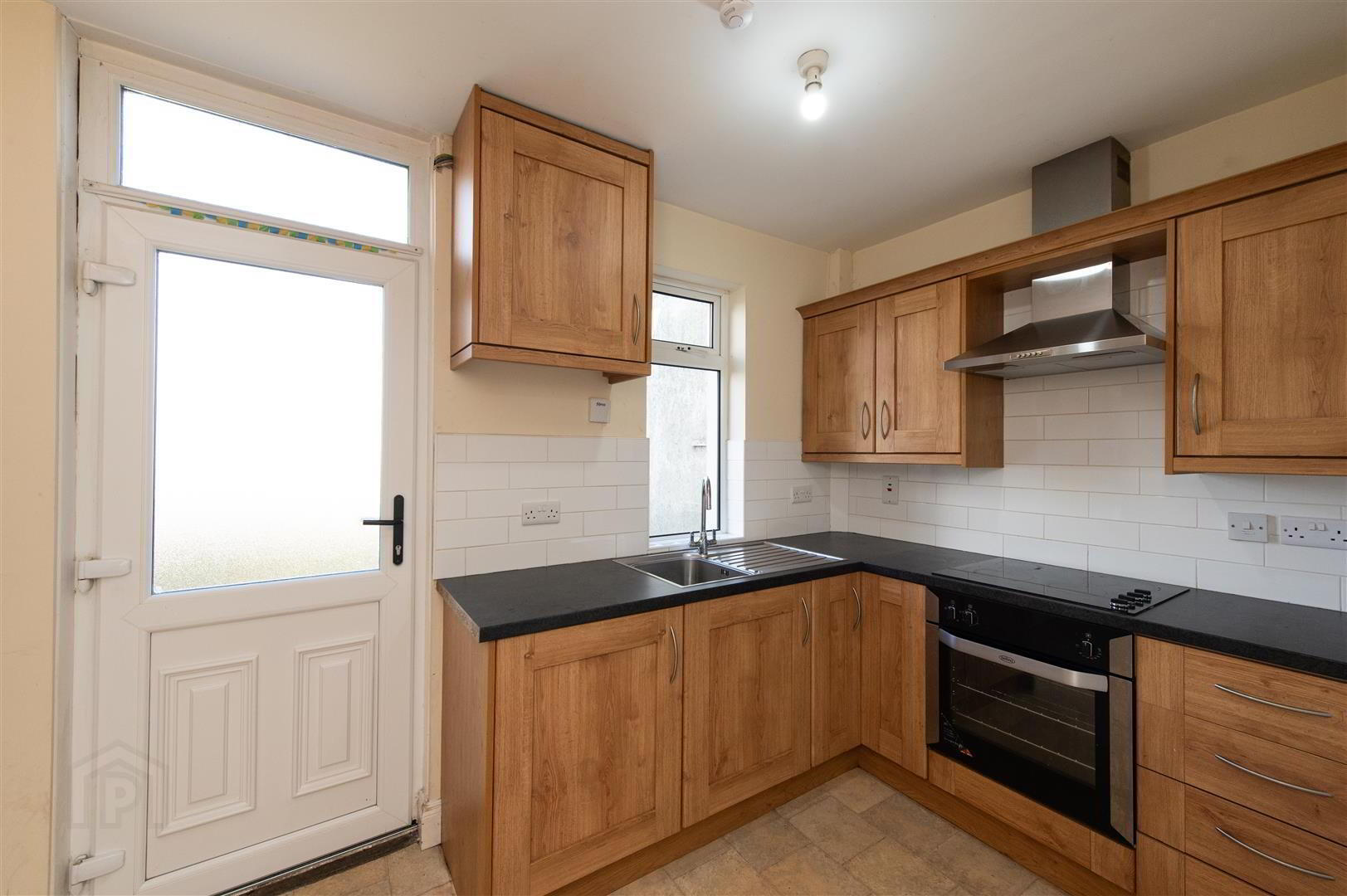 140 Saul Street 4 of 15