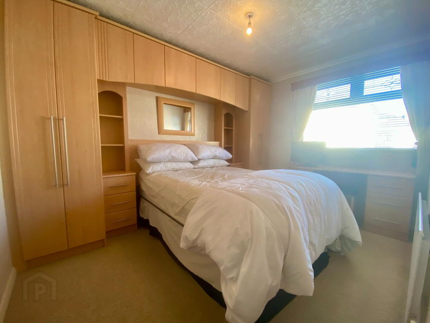 4 Carrickfern Gardens 7 of 12