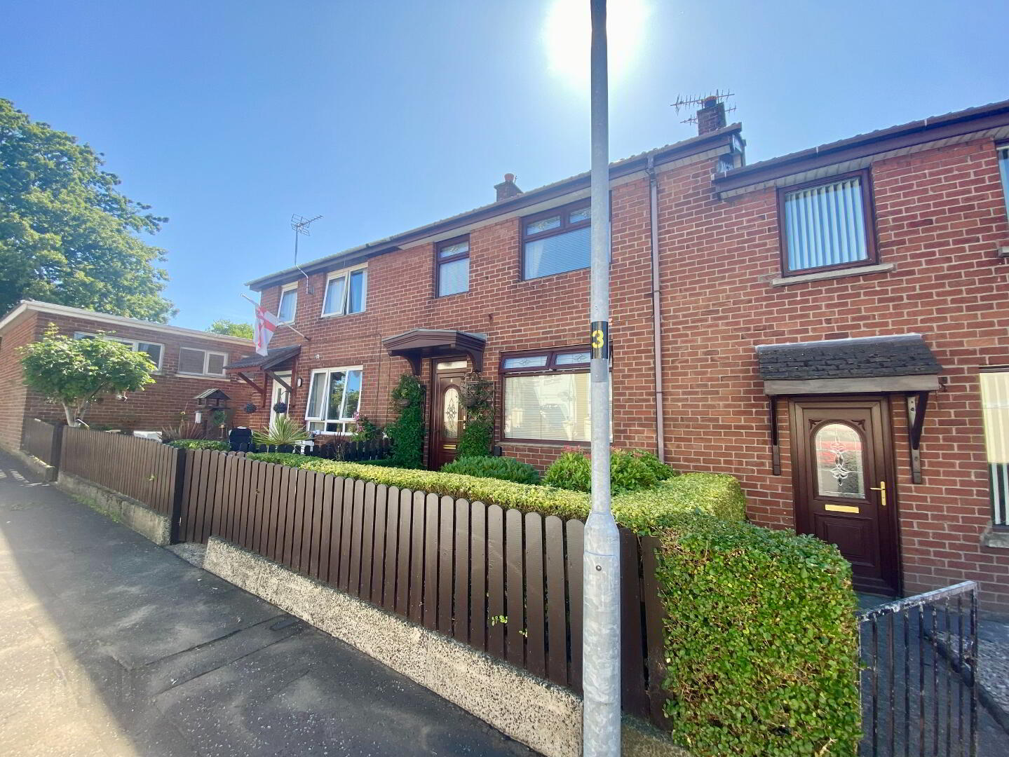 4 Carrickfern Gardens 1 of 12