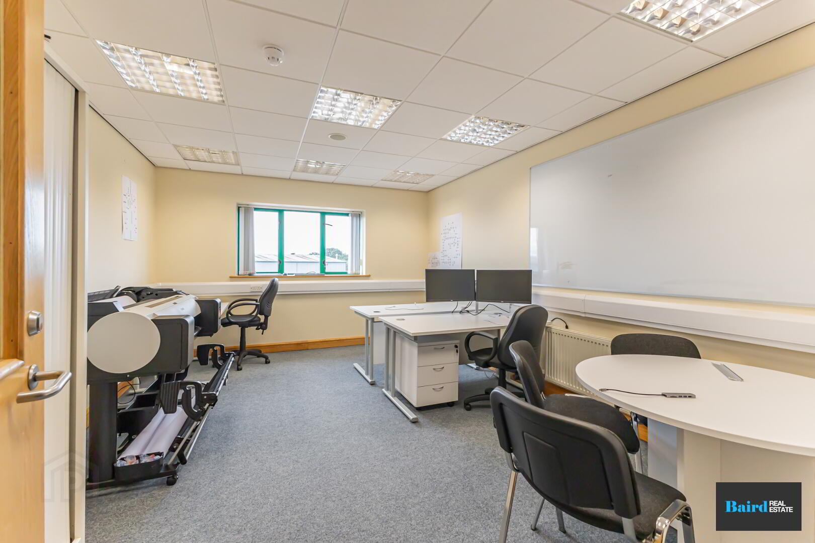 First Floor, 81 Gortgonis Road 14 of 28