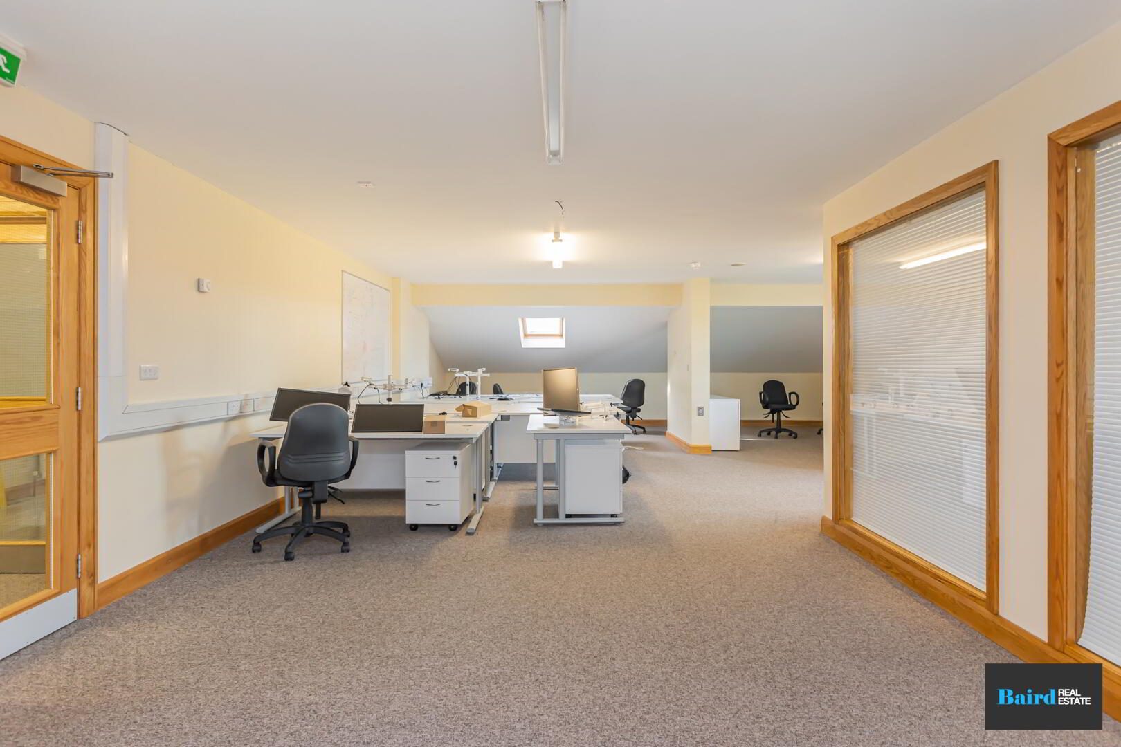 First Floor, 81 Gortgonis Road 10 of 28