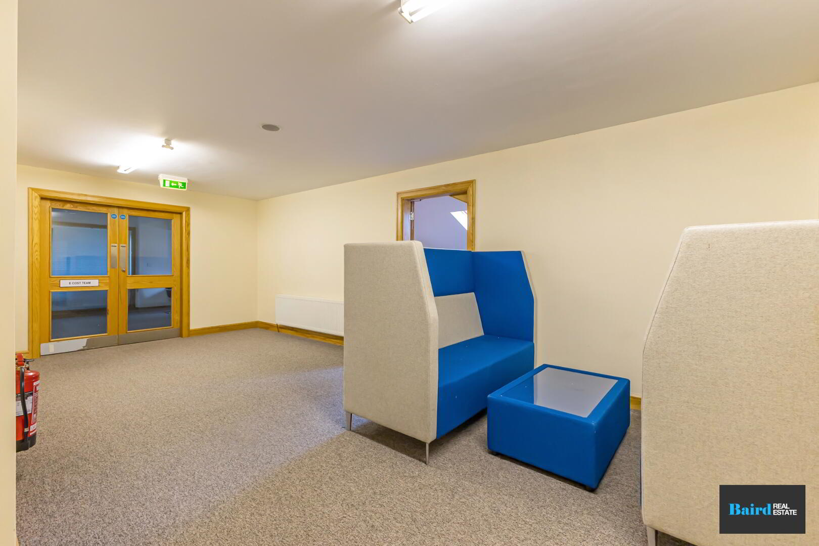 First Floor, 81 Gortgonis Road 8 of 28