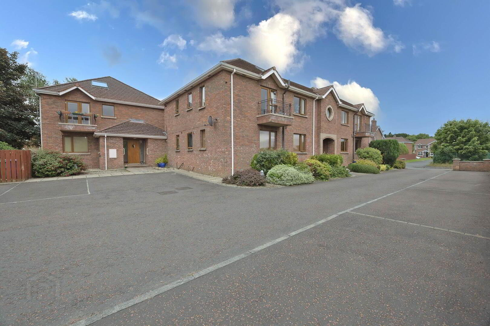 5 Woodville Mews 3 of 21