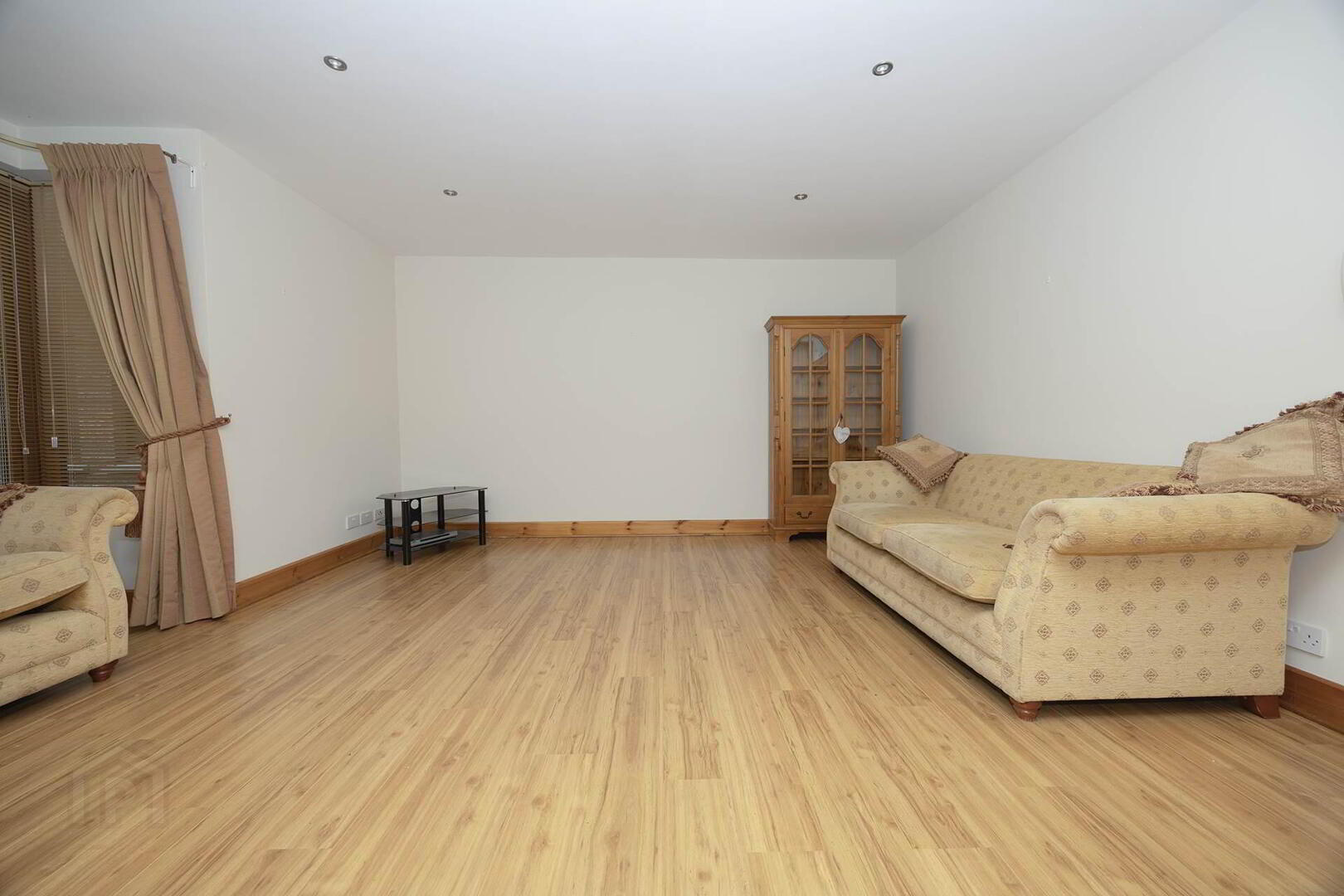 5 Woodville Mews 6 of 21