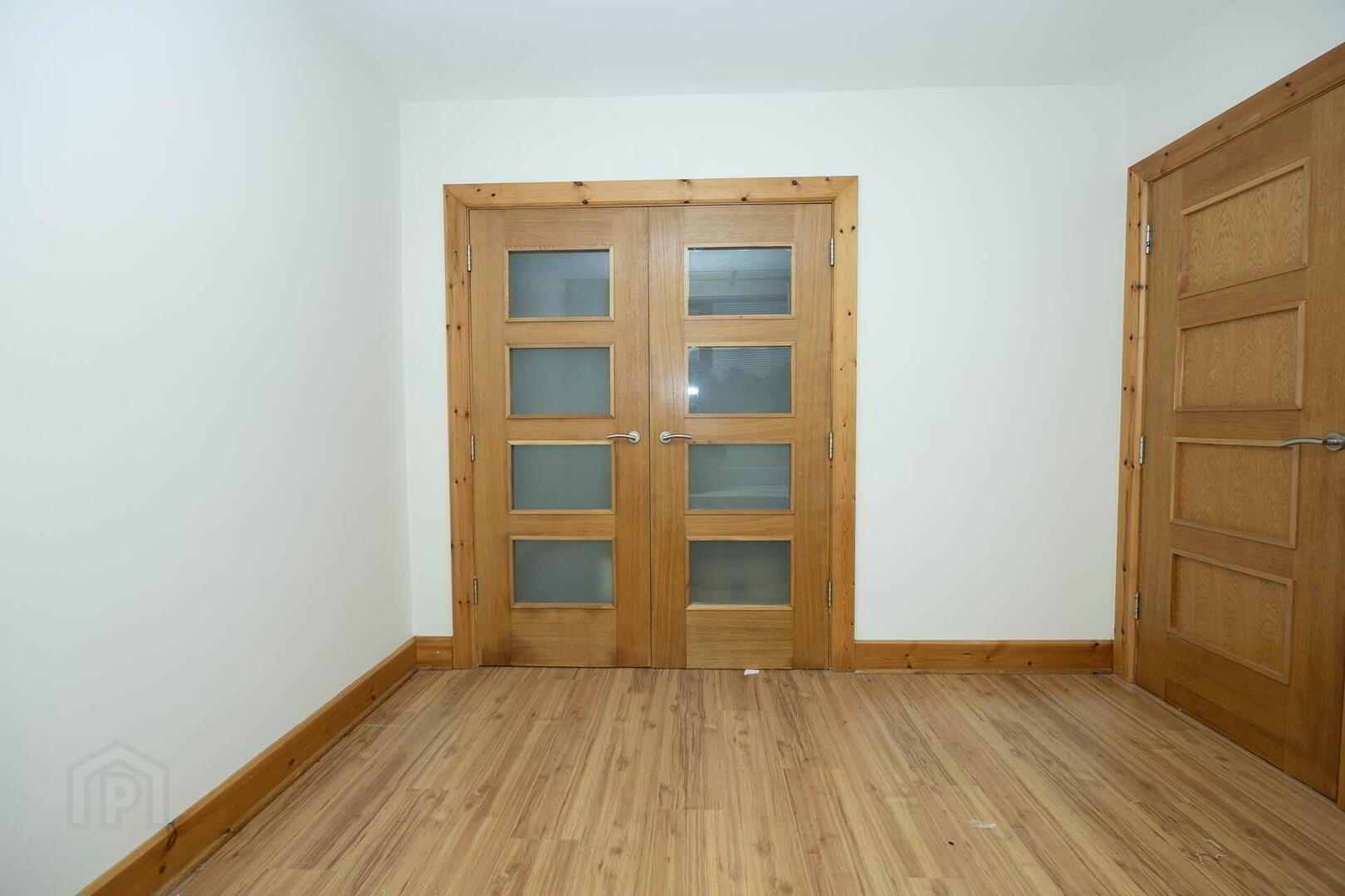5 Woodville Mews 16 of 21