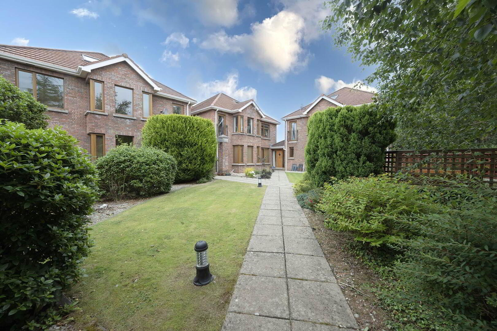 5 Woodville Mews 19 of 21