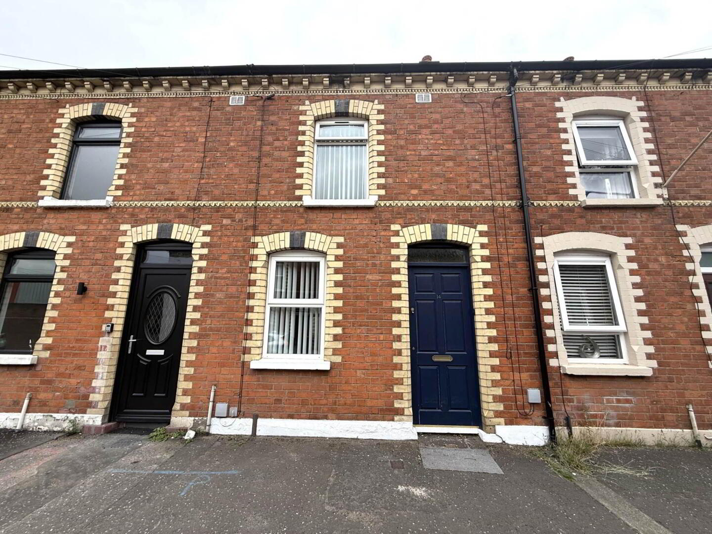 14 Bloomfield Street 1 of 9