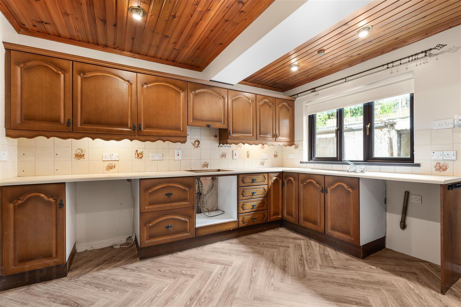 46 Beechland Road 5 of 15