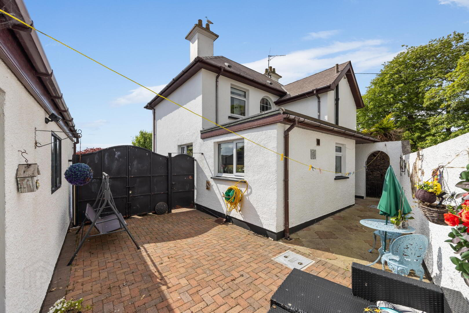 1 Irvington Avenue 30 of 60