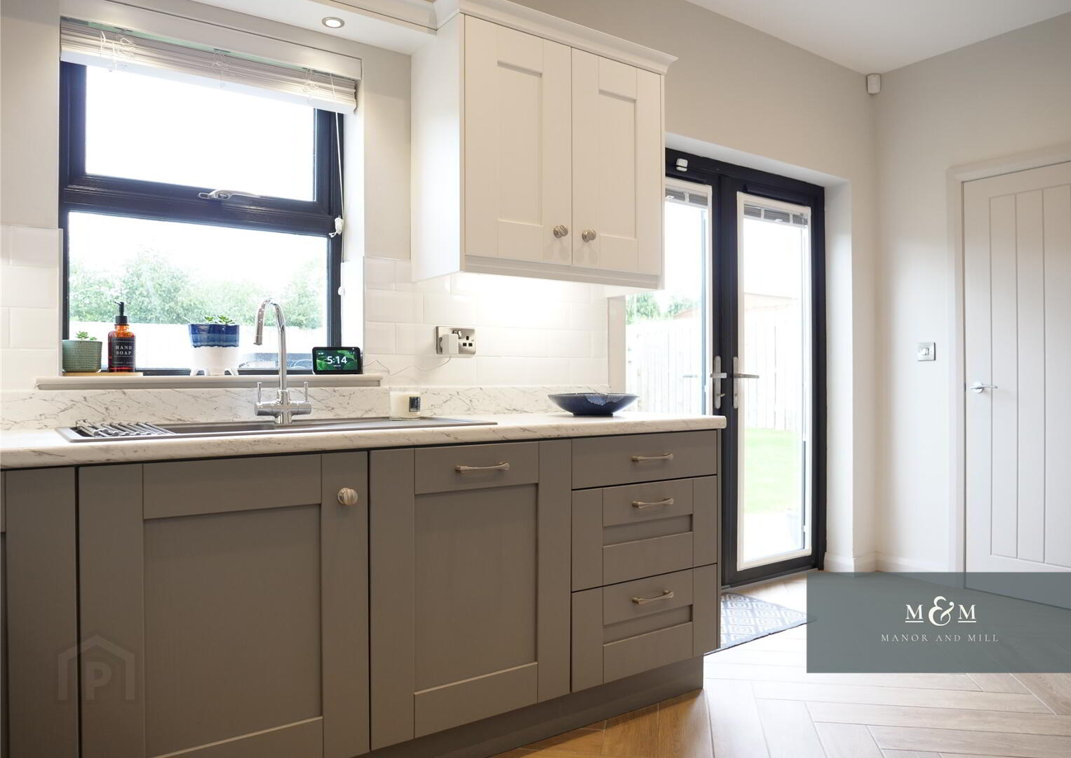 8 Broomhill Manor 12 of 45
