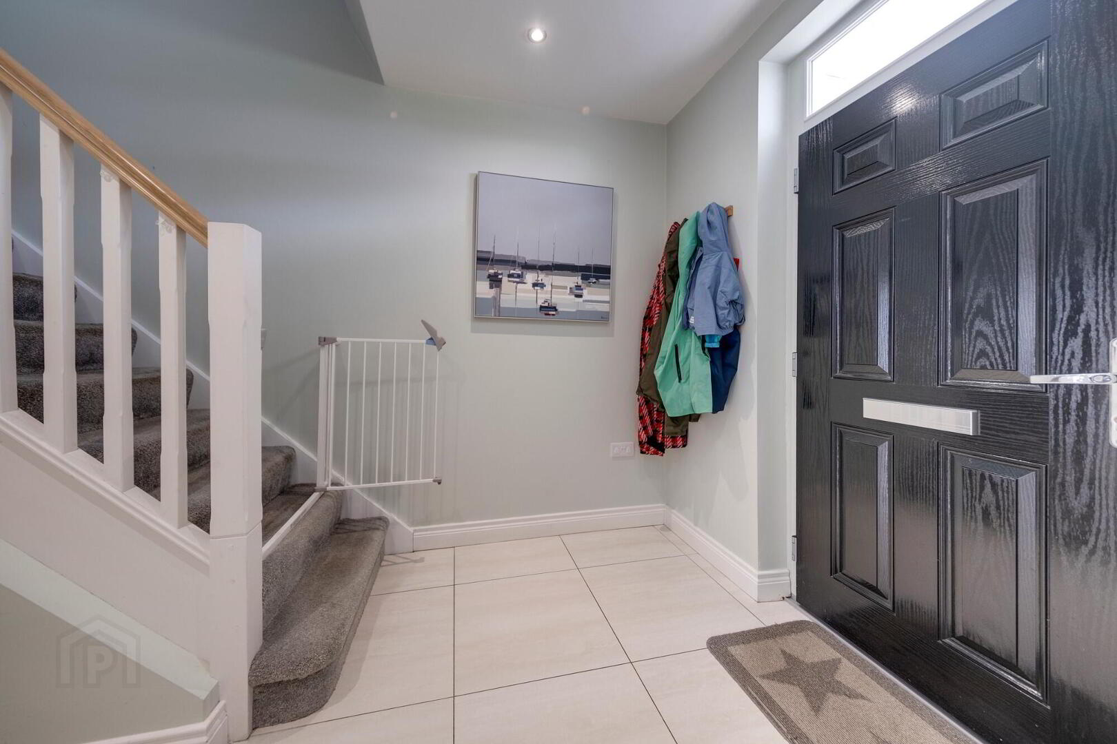 44 Farm Lodge Lane 8 of 23