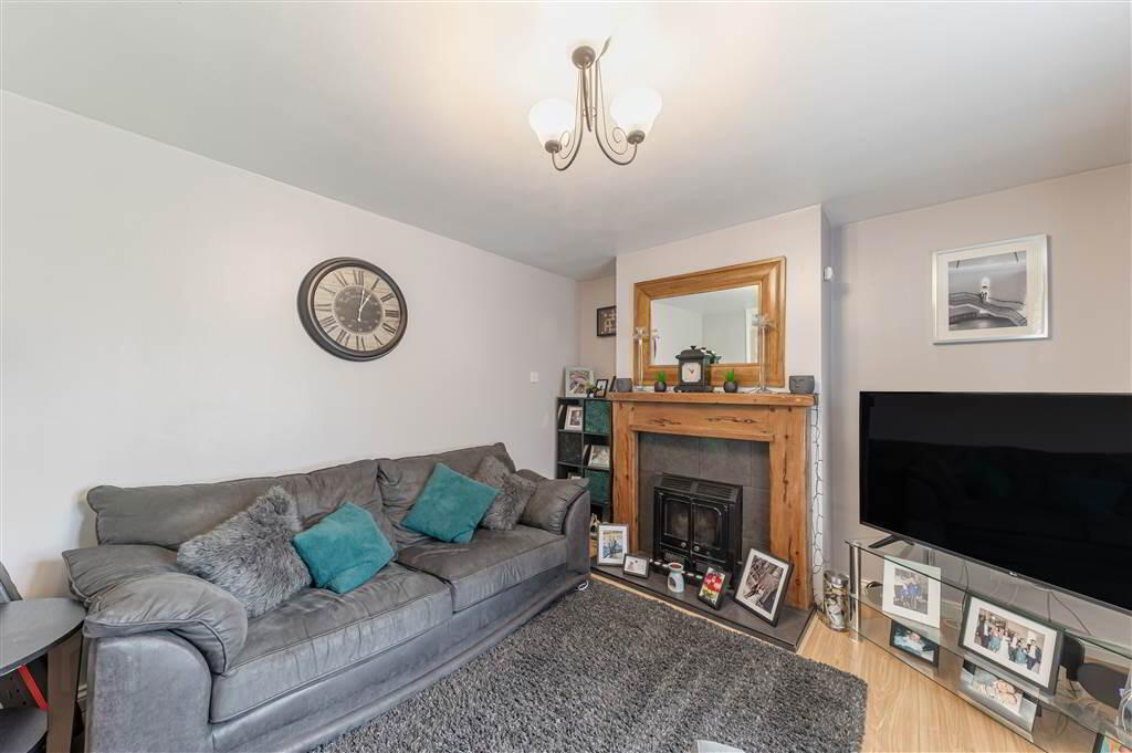 1 Glendowan Grove 4 of 19