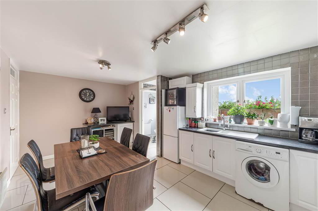 1 Glendowan Grove 8 of 19
