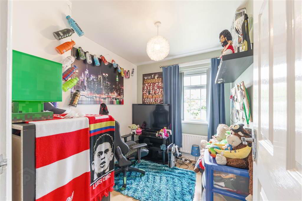 1 Glendowan Grove 14 of 19
