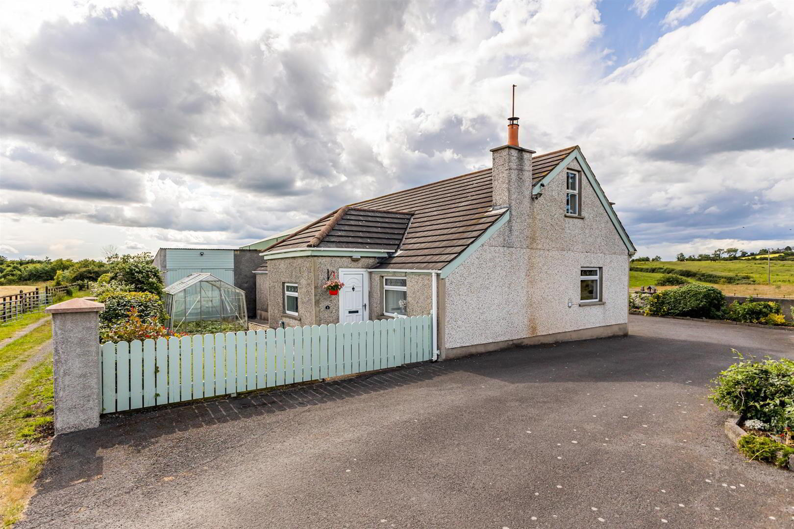 property description image