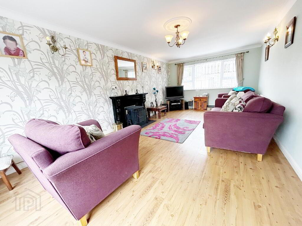 135 Clanabogan Road 4 of 29