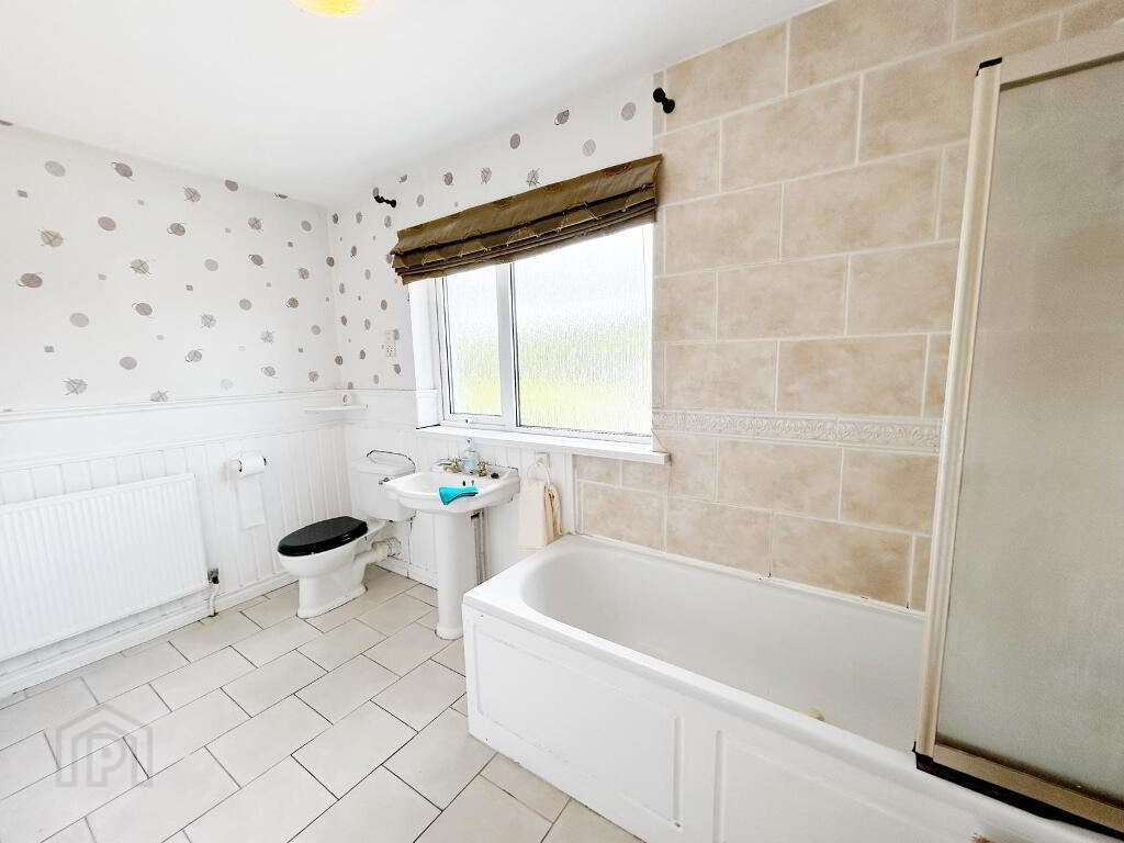 135 Clanabogan Road 19 of 29