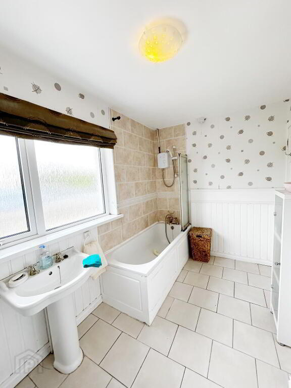 135 Clanabogan Road 20 of 29