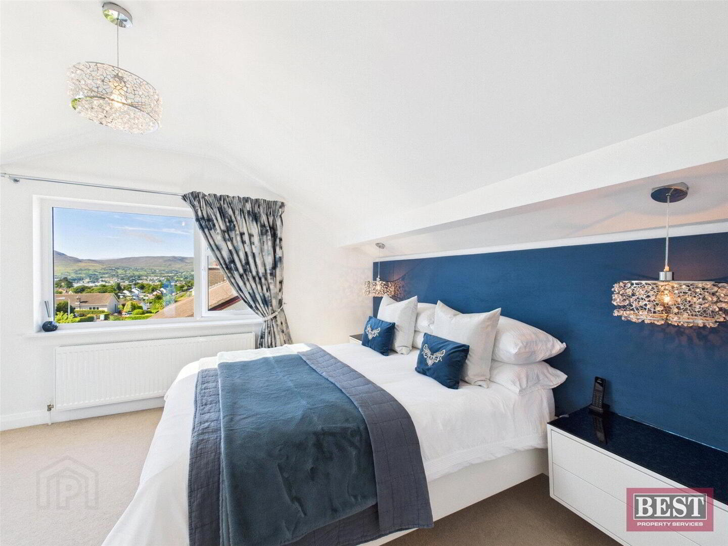15 Dallan Hill 16 of 29
