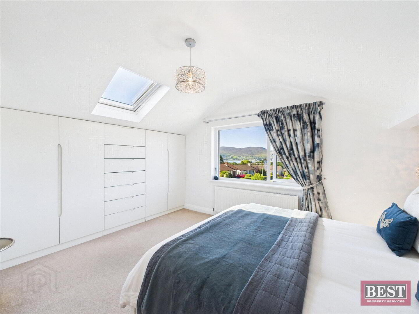15 Dallan Hill 17 of 29