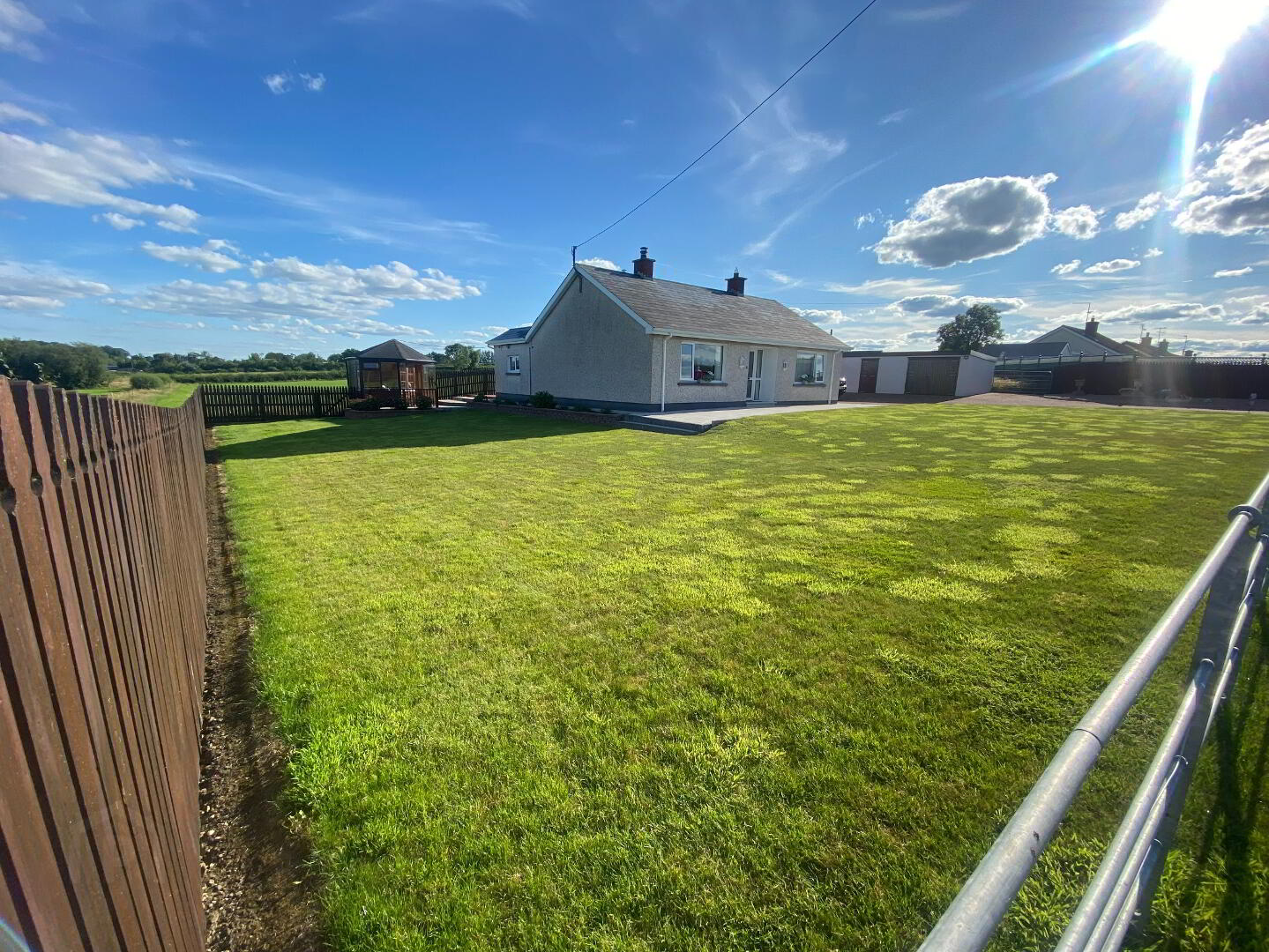 property description image