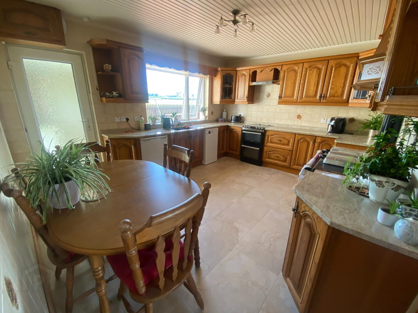 4 Moss Road 14 of 27