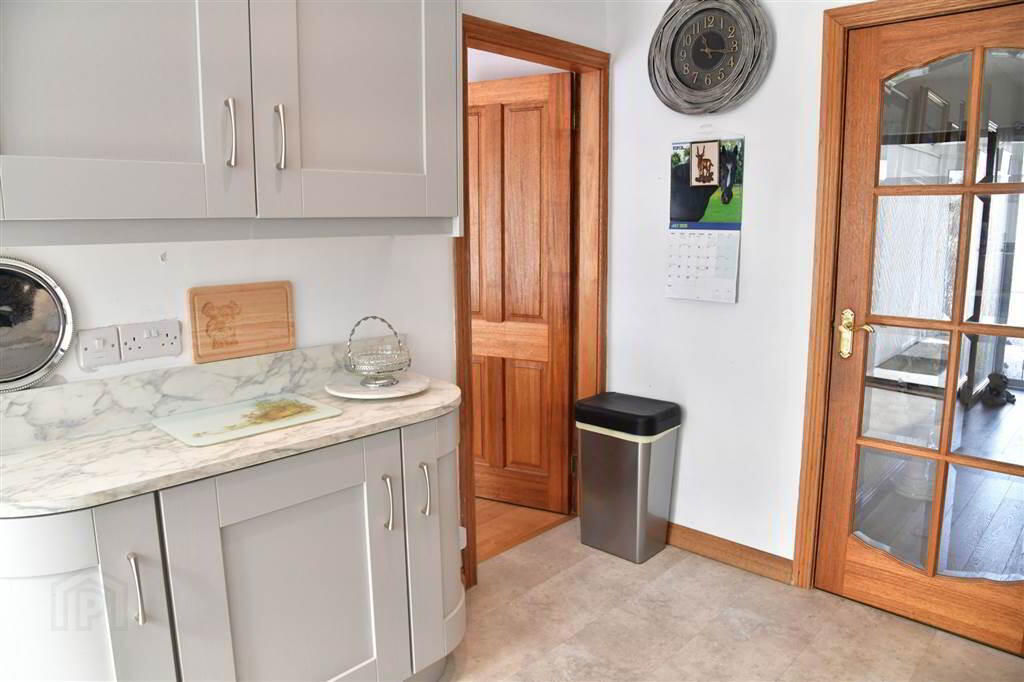 74 Grangegorm Drive 12 of 41