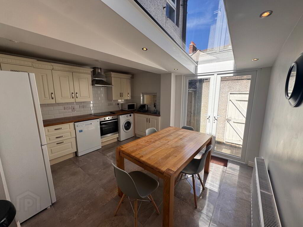 37 Chadwick Street 6 of 15