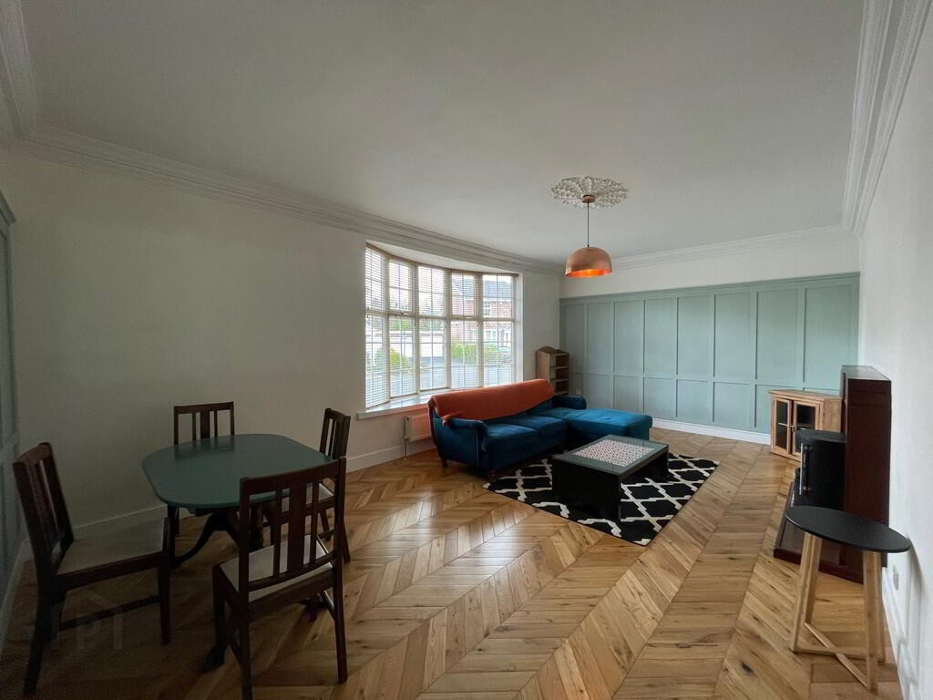 38 Thornhill Malone, Belfast 5 of 14