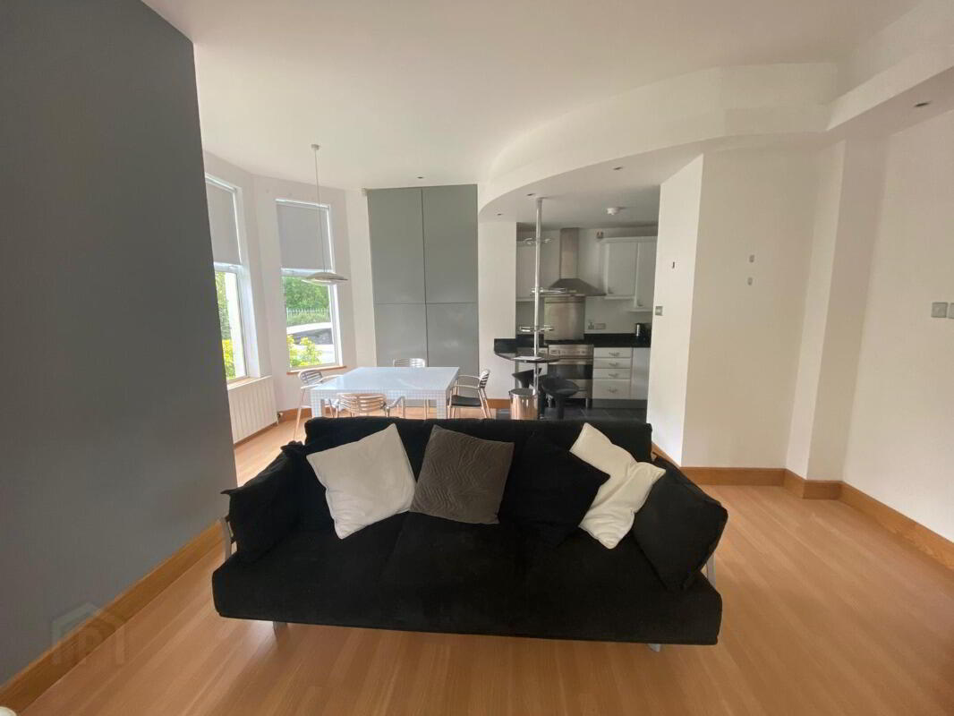 Apartment 1 6 Sans Souci Park 4 of 11