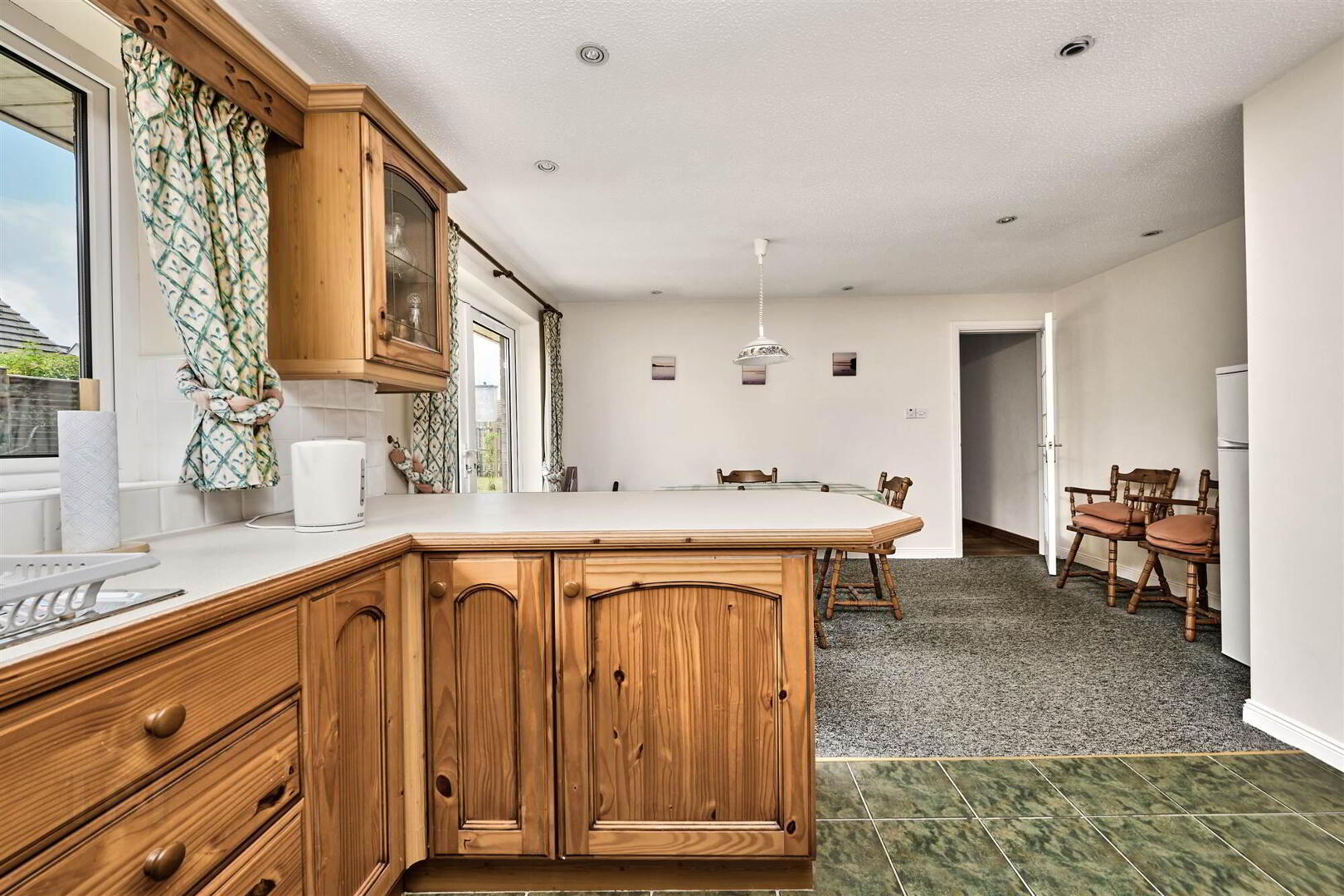 2 Aghermore Gardens 9 of 22