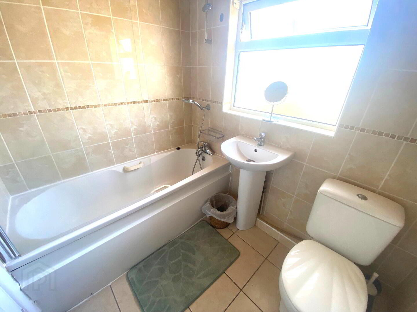 Palmerstown Avenue 16 of 19