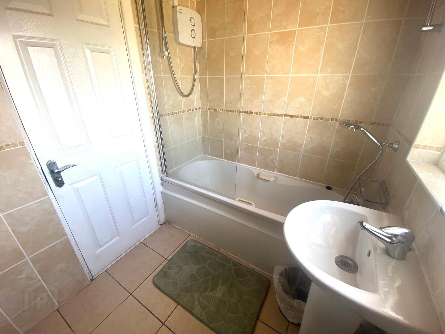 Palmerstown Avenue 17 of 19