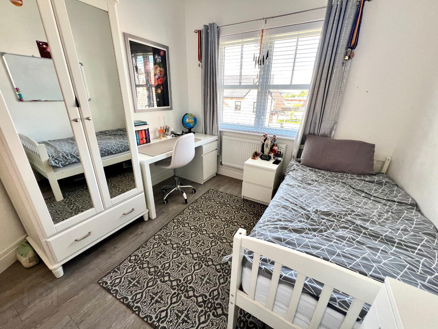33 Beechhill View 32 of 42