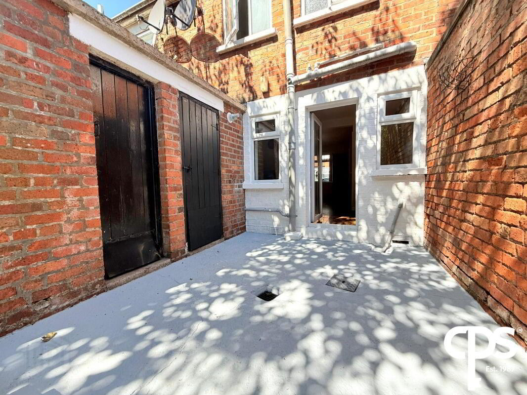 6 Moonstone Street 10 of 10