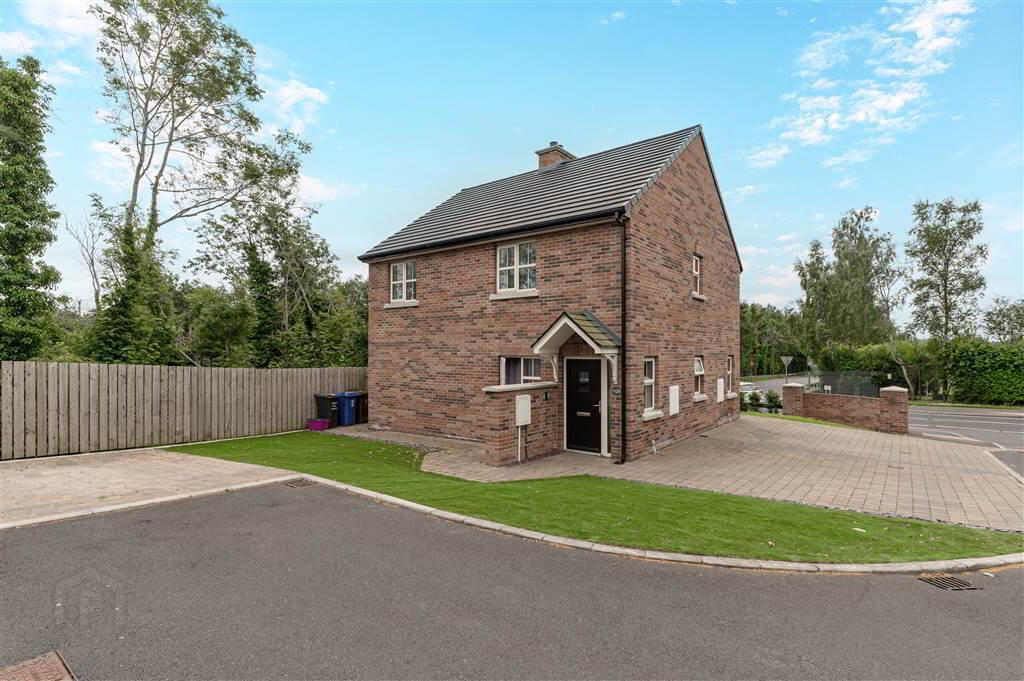 109 Upper Dunmurry Lane 1 of 11
