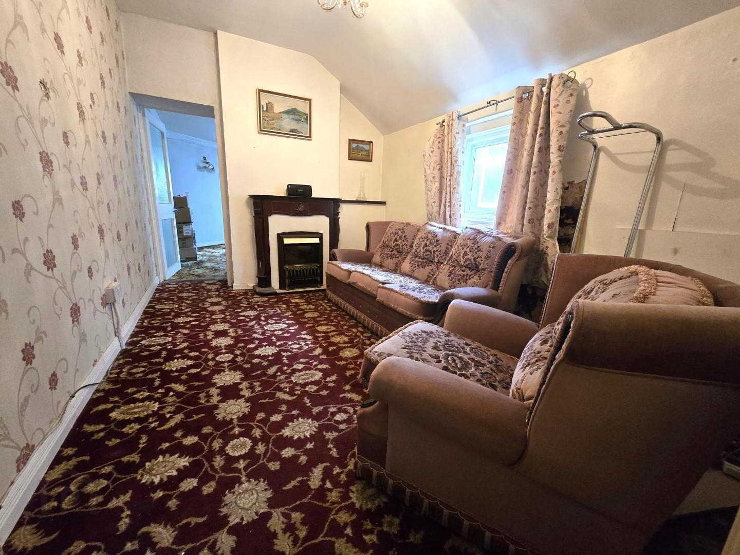 16 Upper Water Street 15 of 24
