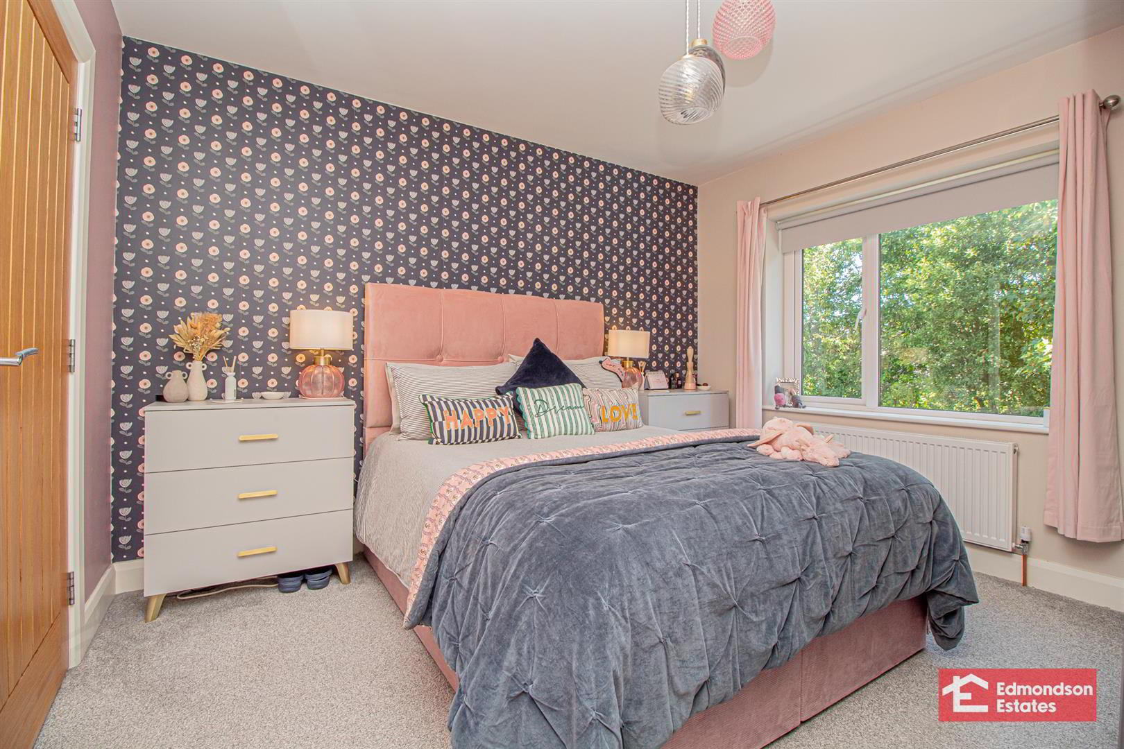 17 Rectory Manor 20 of 34