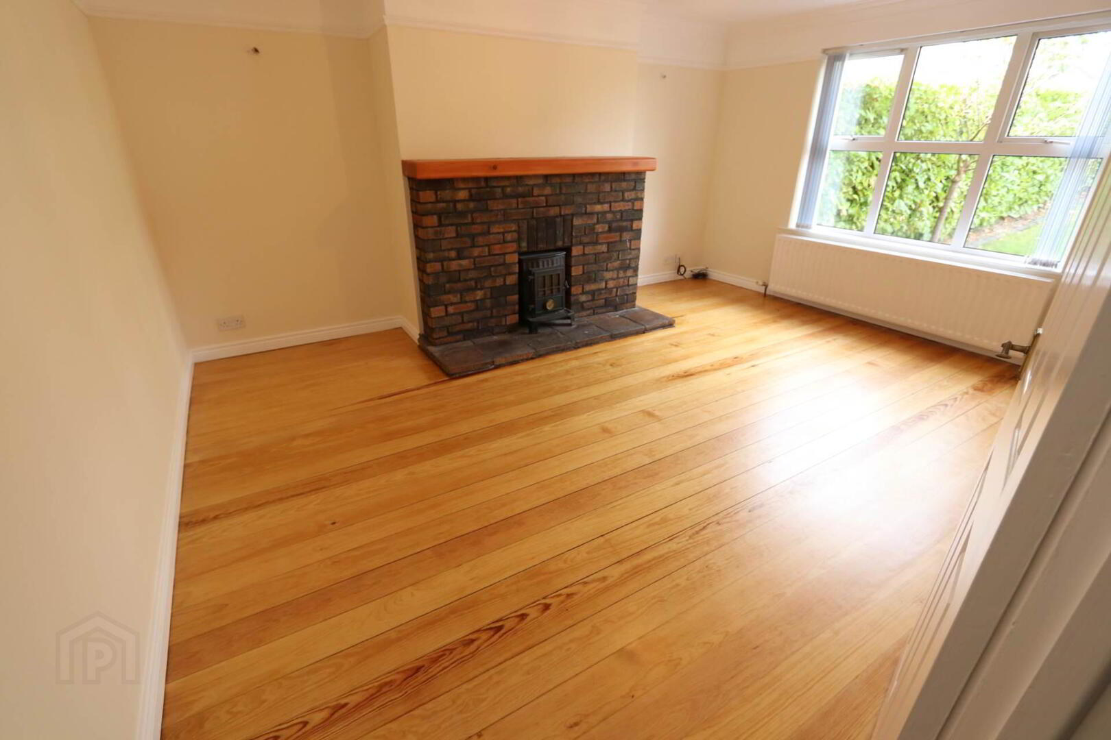 18 Edfield Park 8 of 29