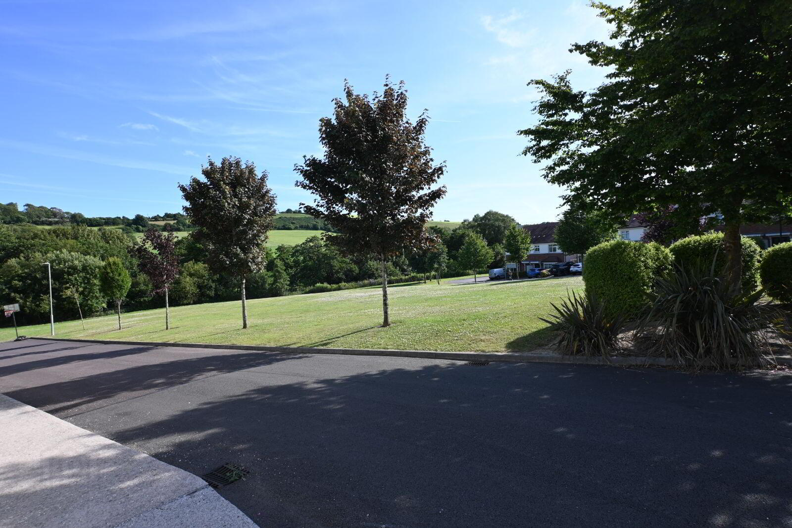 15 Rosebay Drive 25 of 25