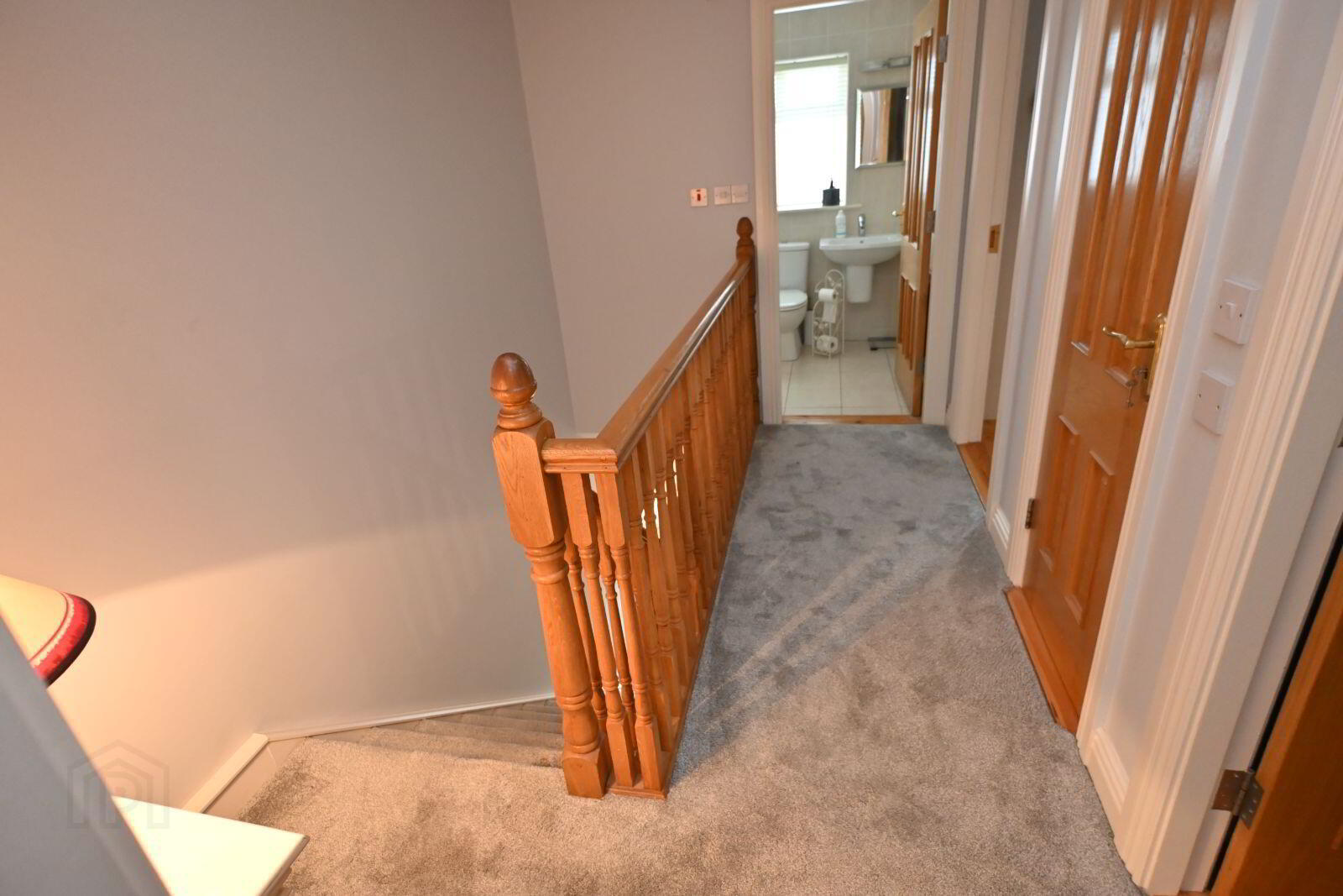 15 Rosebay Drive 13 of 25