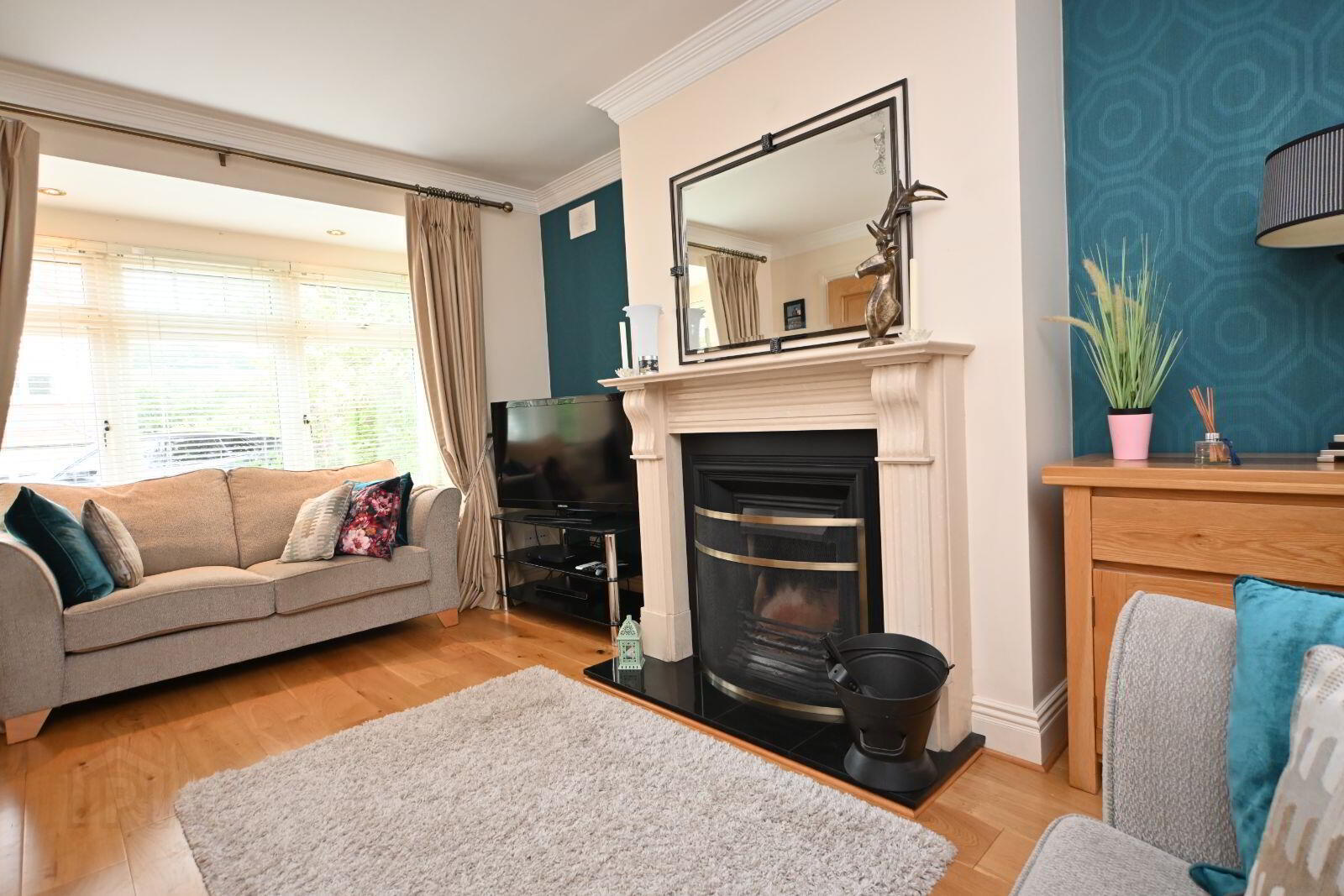 15 Rosebay Drive 2 of 25