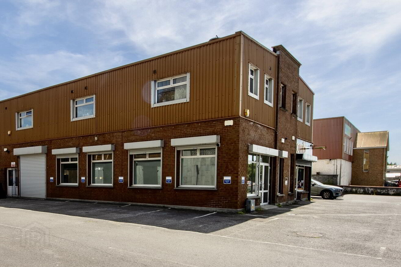Liosbaun Industrial Estate 3 of 9