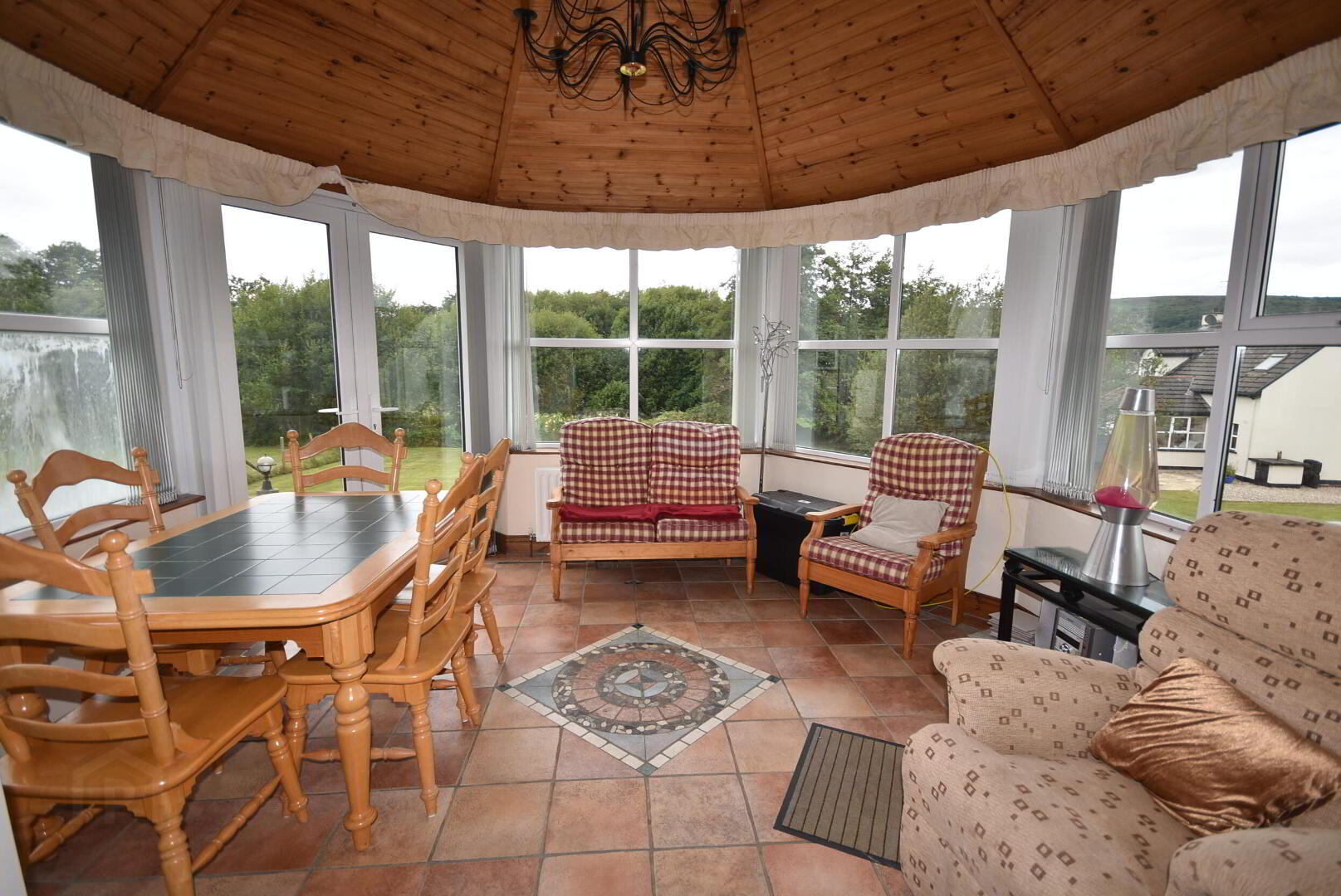 The Oaks", 9 Wood Brook 6 of 18