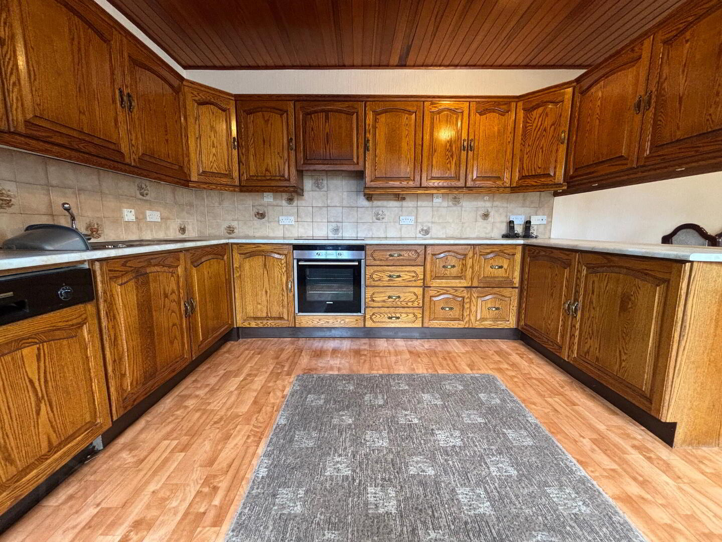 766 Farranseer Park 9 of 22