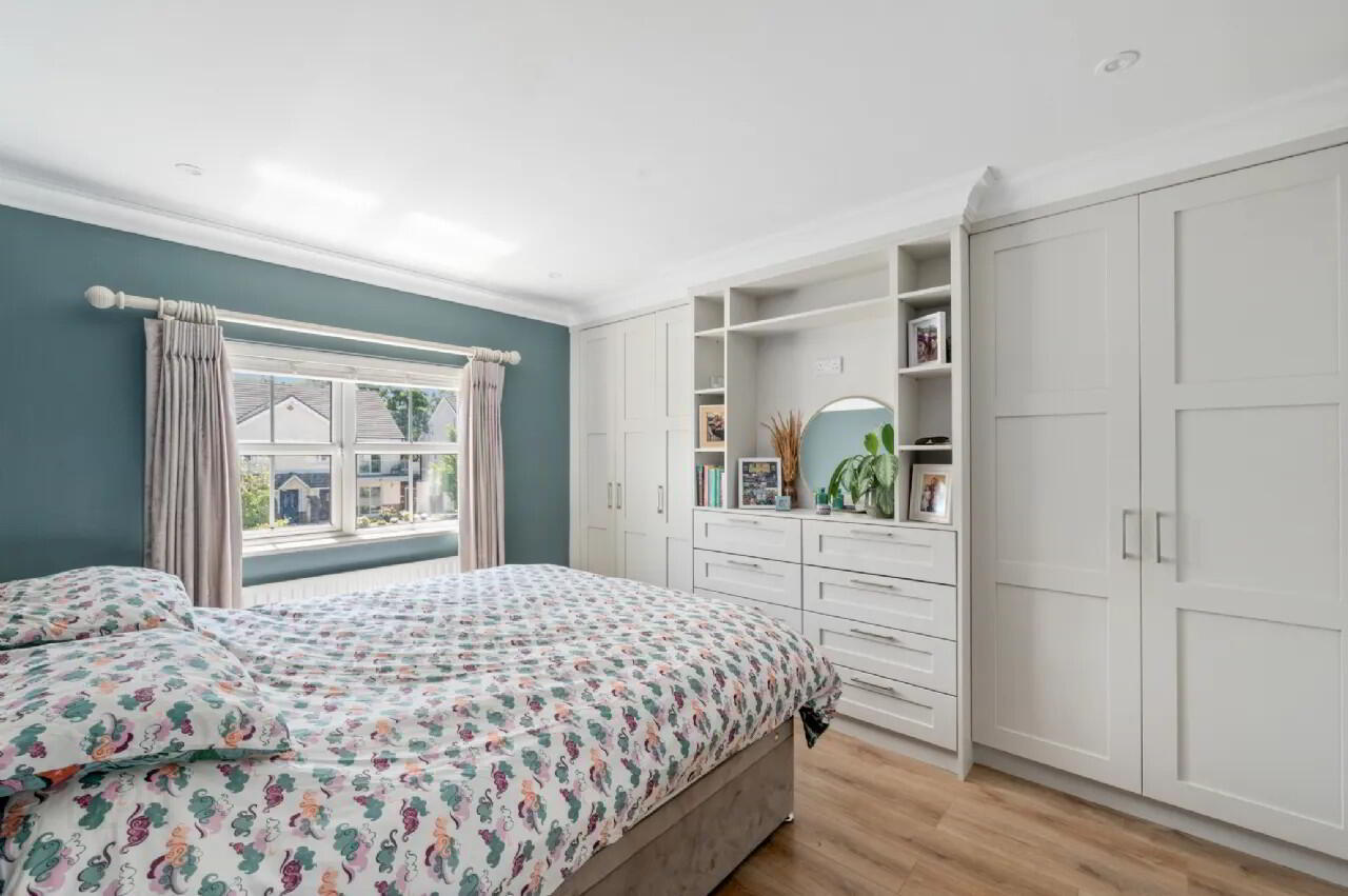 219 Fernwood 11 of 21