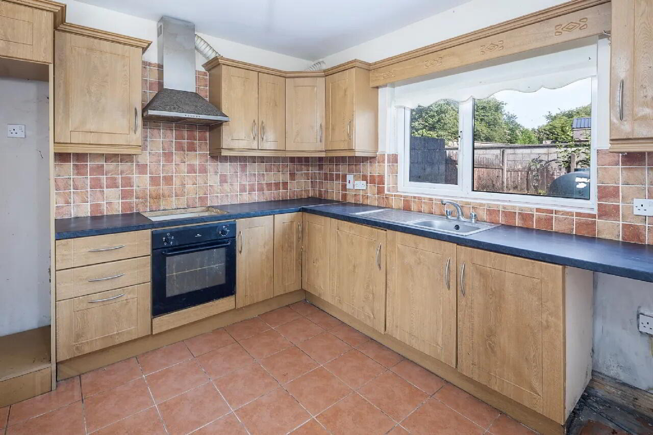 56 Cloyne Meadows 6 of 16
